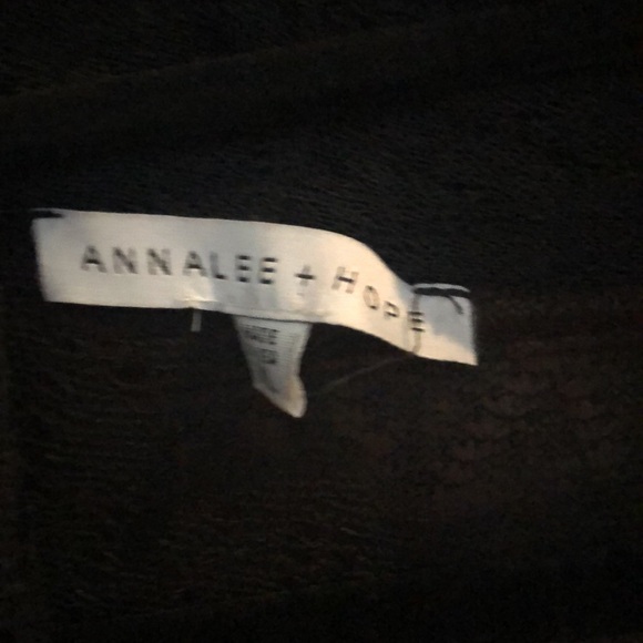 Annalee & Hope lightweight black sweater - XL - Picture 2 of 2